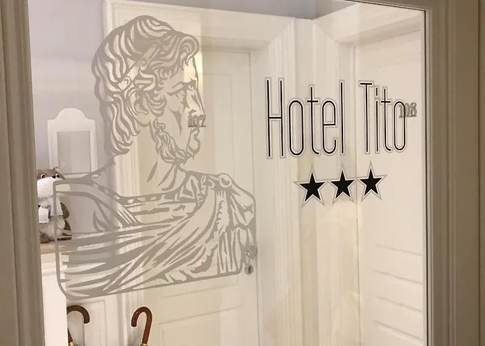 Tito Hotel 3*