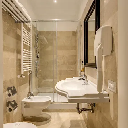 Hotel Tito 3*