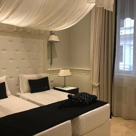 Hotel Tito 3* Rome